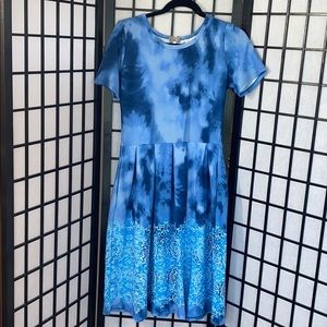 LuLaRoe Amelia blue Tie Die M